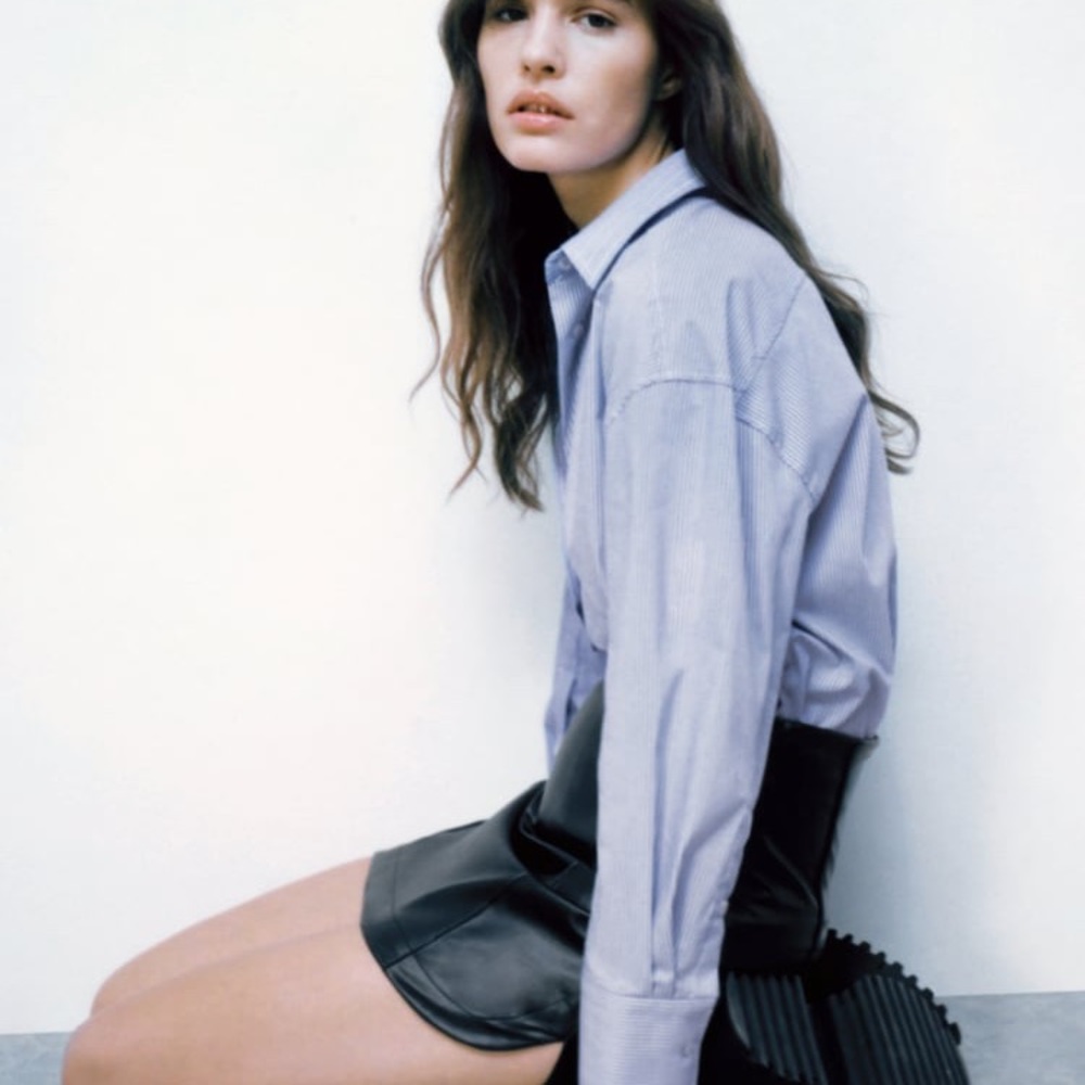 Zara Leather Skirt - Picture 4 of 6